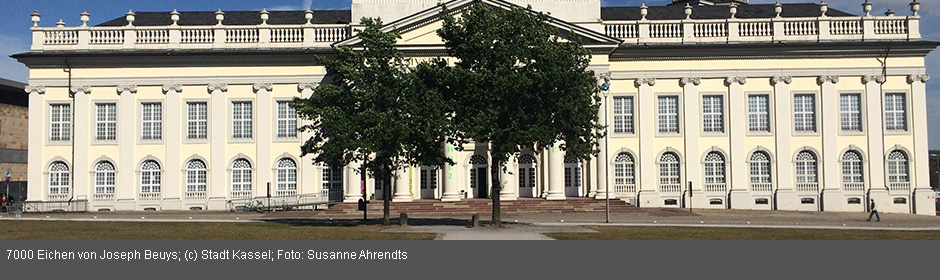 7000 Eichen von Joseph Beuys; (c) Stadt Kassel; Foto: Susanne Ahrendts